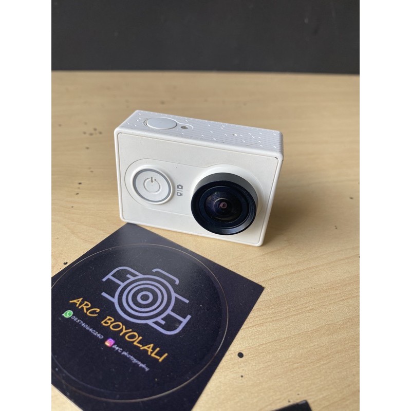 kamera action cam - kamera yi cam - kmaera vlog - xiomy YI