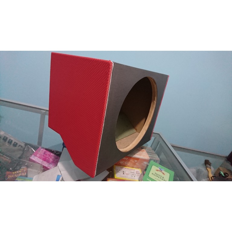 BOX SPEAKER SUBWOOFER MOBIL 12 INCH MDF KAIN OSCAR TRUK CANTER COLT L300