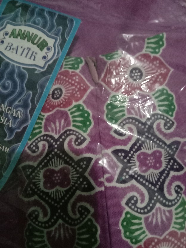 Grosir Terlaris Serut Genes Jelita Tunic Navbor Yelbor Whitbor Creambor Tunik Batik Modern Hrb064