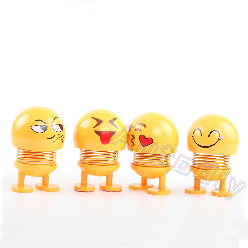 4pcs / Set Mainan Boneka Emoji Kepala Bergoyang Untuk Interior Mobil