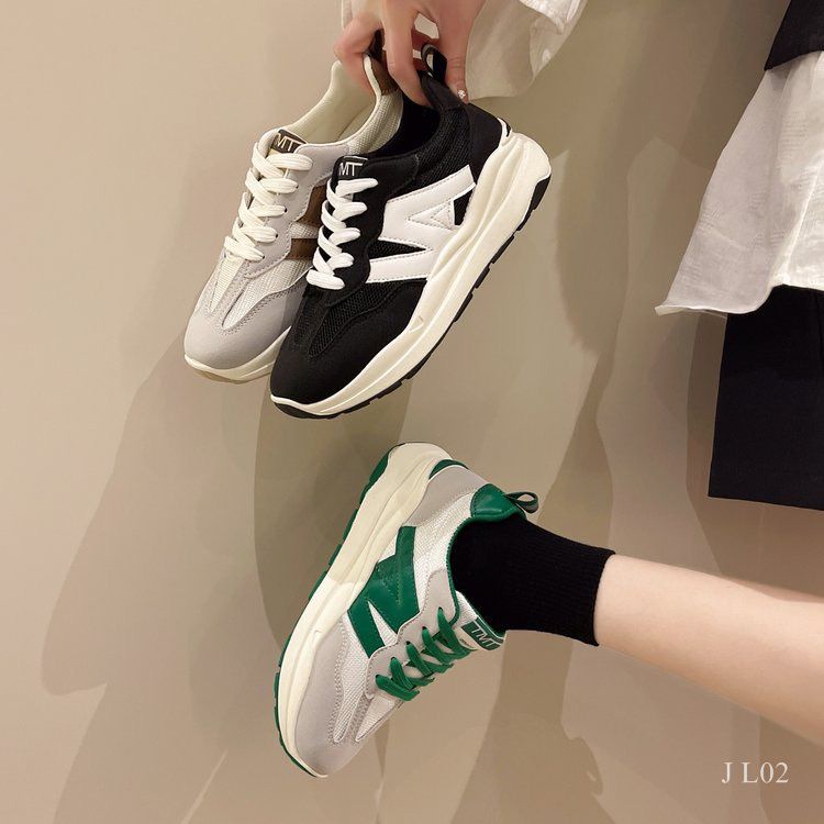 SEPATU WANITA SNEAKERS KOREA STYLE SADIA L02