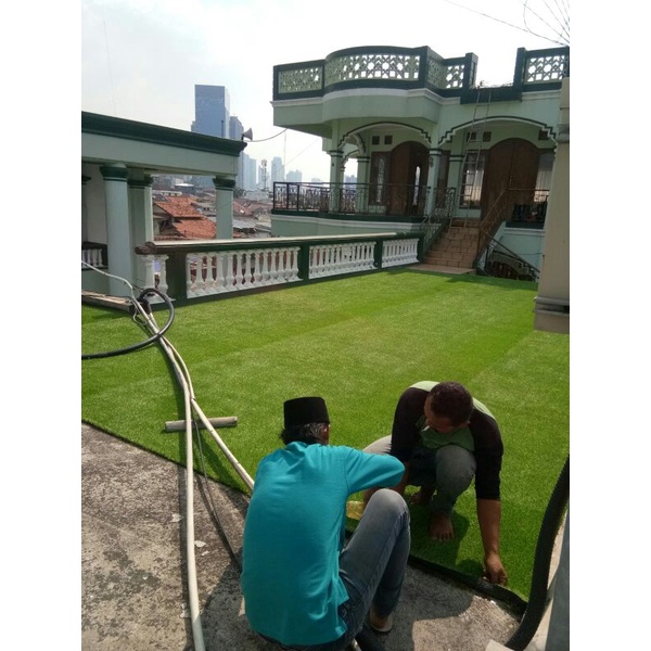 Rumput Sintetis 30mm Dekorasi Taman Indoor outdoor permeter