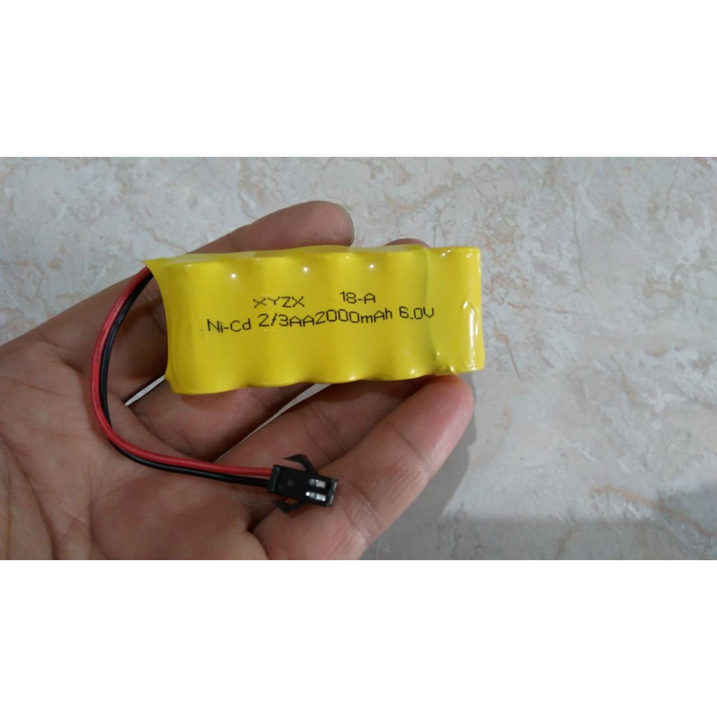 Baterai Batre Mobil RC 6V 2000mAh 2/3 Socket Hitam Tinggi 3cm