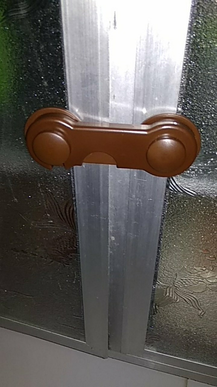Pengunci Pintu/laci/kabinet Aman Untuk Anak-anak