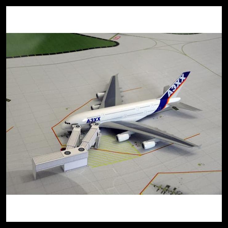 TERBARUU Garbarata Diorama Airport 3 Model Skala 1:400 SALE