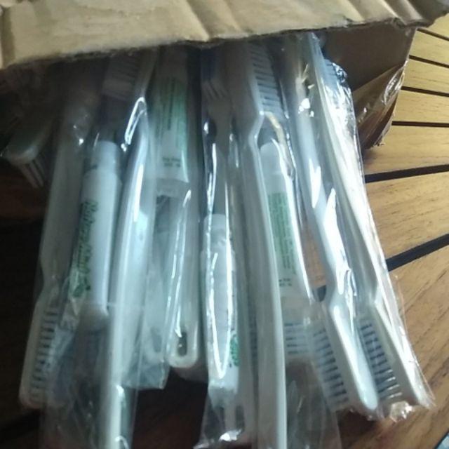 Sikat Gigi Hotel Kristal