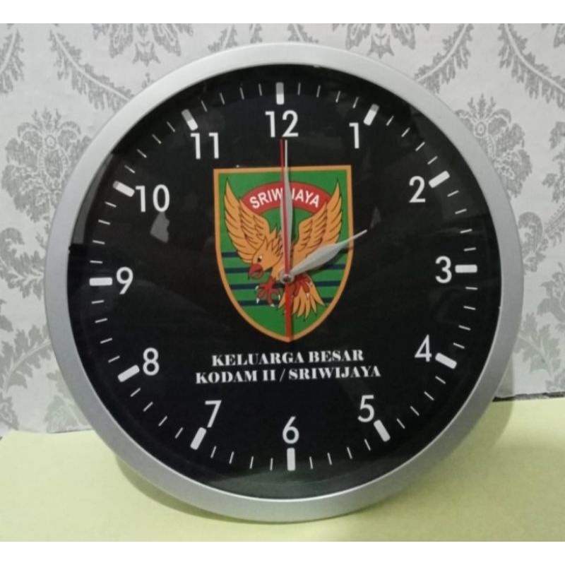 JAM DINDING KODAM 2 SRIWIJAYA
