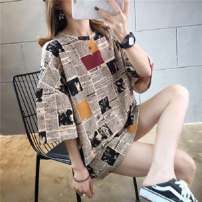 Oversize Tee Tshirt Model Longgar Untuk Wanita Motif Koran Baru