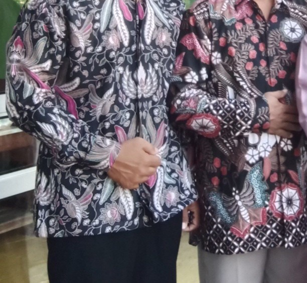 Batik Pria Lengan Panjang Slim Fit Premium Modern Solo Batik Aluna Abs009