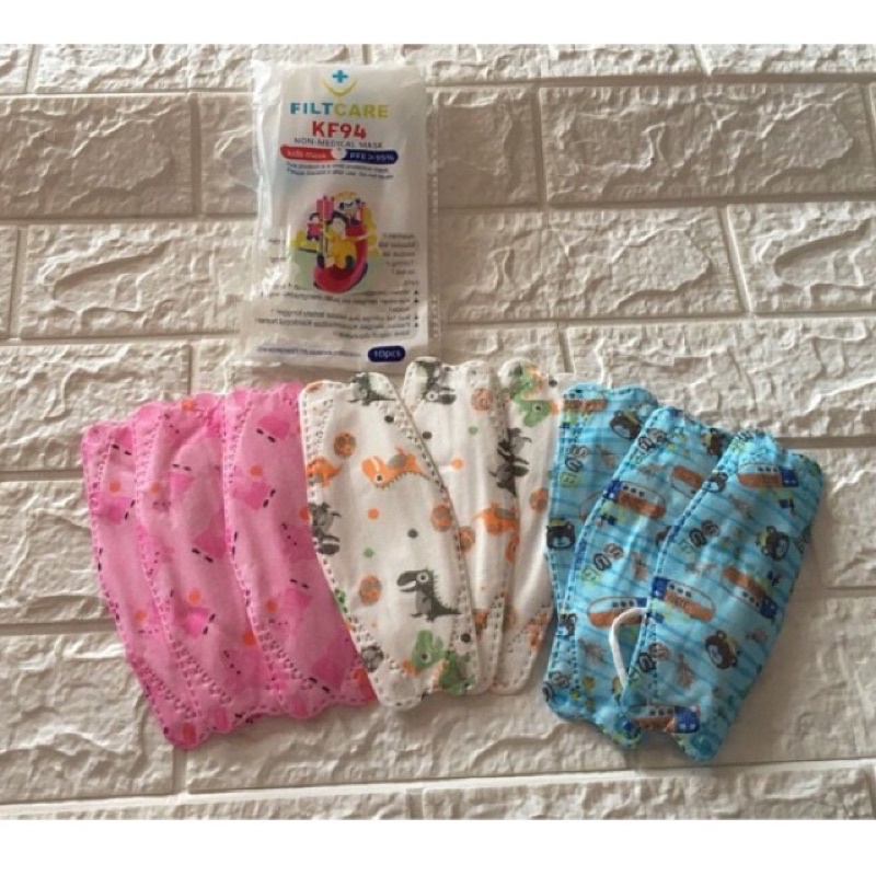MASKER KF94 ANAK MOTIF FILTCARE Isi 10pcs 4Ply Earloop Disposable