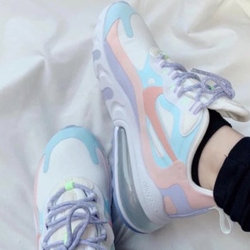 Sneakers Wmns Air Max 270 React 'Sail Coral Stardust'