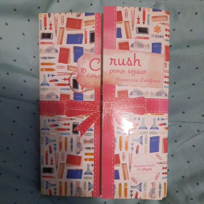 Crush (novel preloved)