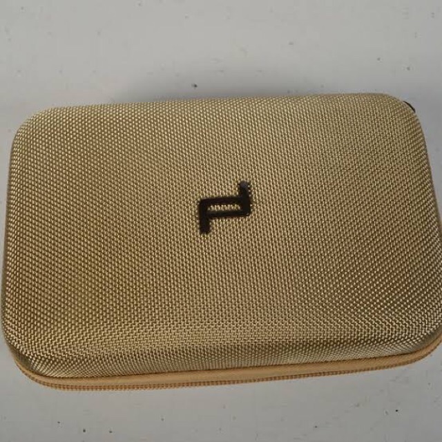 TAS PORSCHE GOLD DESIGN BY SAUDI AIRLINES