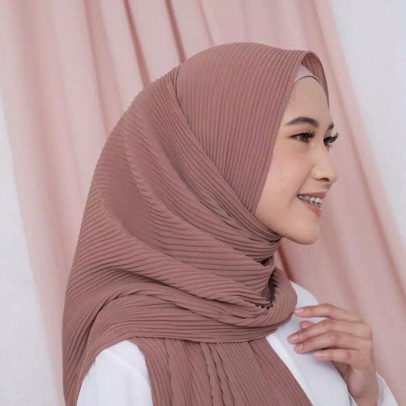 Jilbab pashmina plisket warna milo