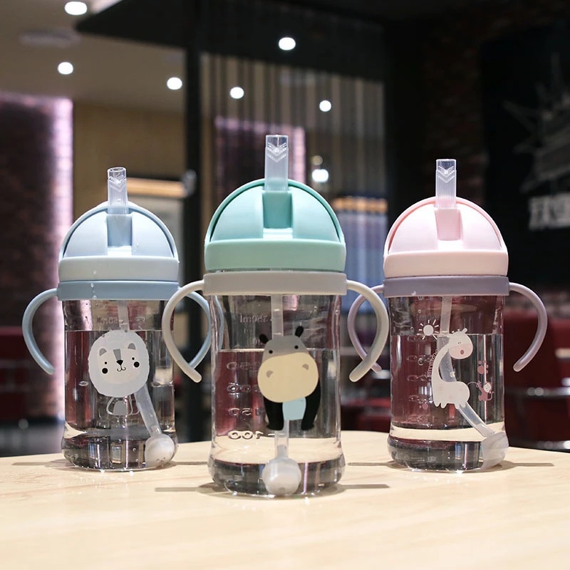 Botol Minum Bayi / Anak 250ml Motif Kartun Dengan Sedotan + Gagang