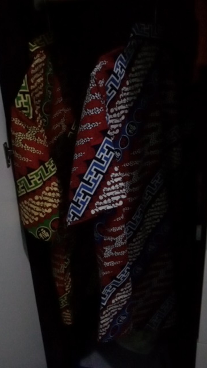 Pradawita Batik Kemeja Slim Fit Fortune 1b-merah