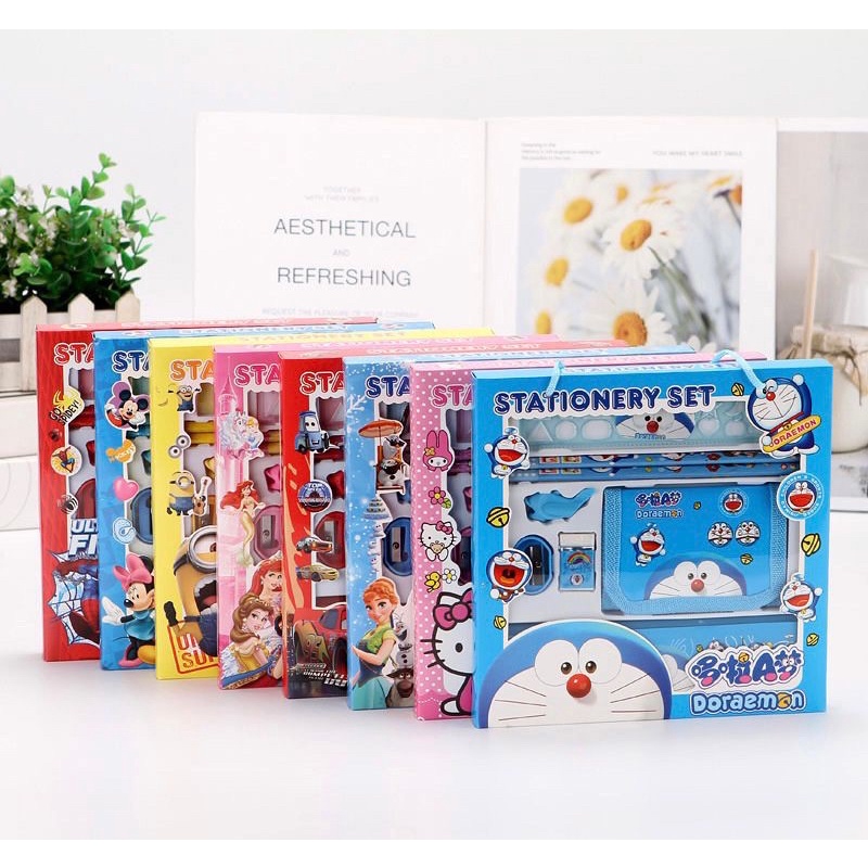 

Pensil set 8 in 1 banyak pilihan warna