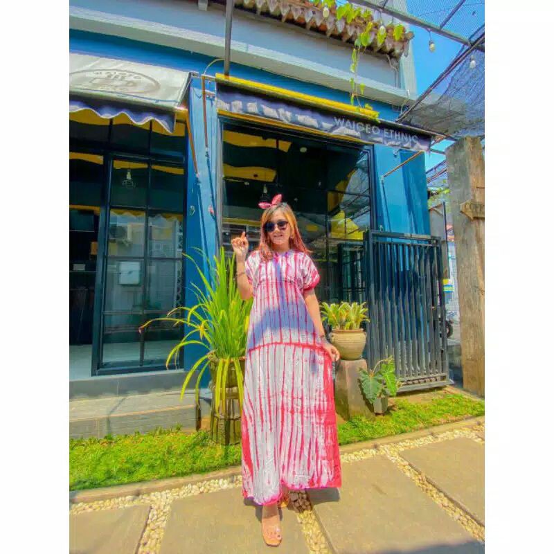 Daster panjang galaran kancing depan busui tali samping motif viral tiedye shibori-Galaran Pink