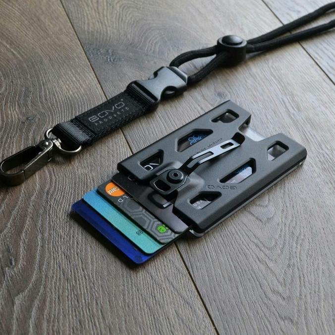 

COD GOVO BADGE HOLDER POLYCARBONATE + LANDYARD PROMOKode 1833