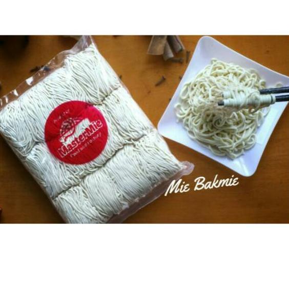 

스 Mie Bakmie Mentah 1Kg