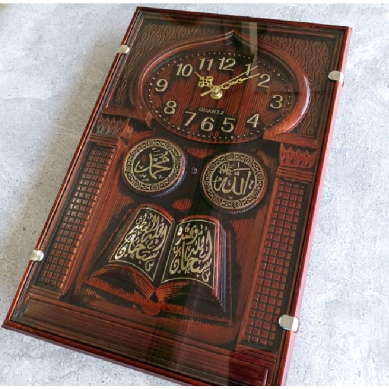 Jam Dinding Kaligrafi Islami Clasik Diamond Motif Kayu Kotak Besar 5033 Garasi 100%