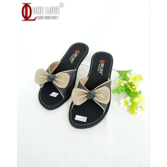 Sandal Flat Slip On One Love