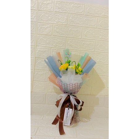 

bucket bunga wisuda