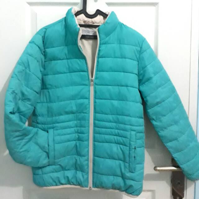 Preloved like new jaket brand theoria