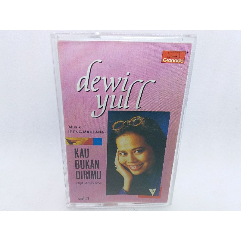 Kaset pita Dewi yull - kau bukan dirimu