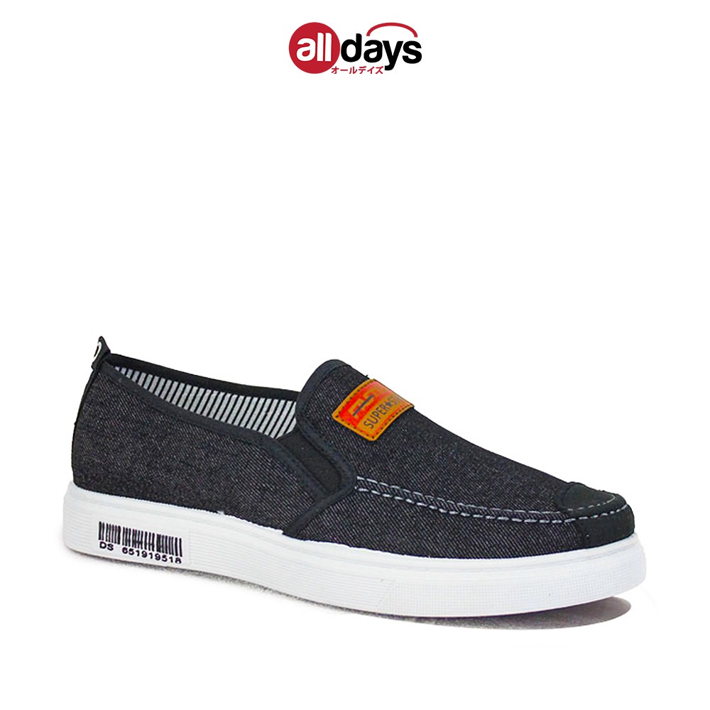 Sepatu Sneakers Slip On Casual Pria 2104-1067 Size 39-44