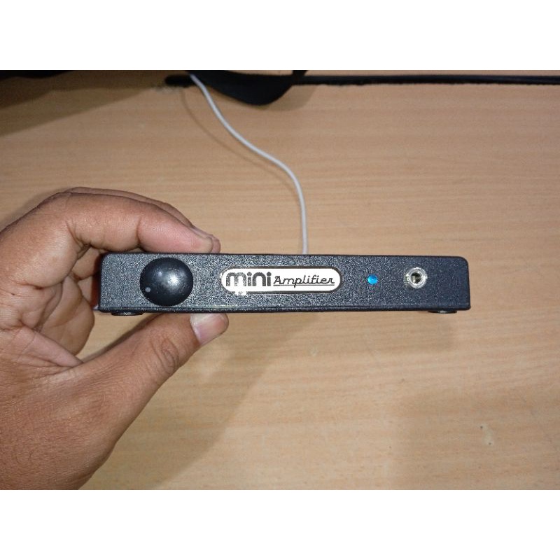 Amplifier mini 5 volt DC no bluetooth
