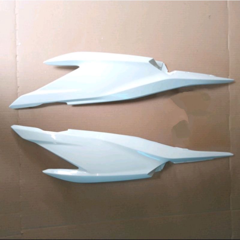 cover bodi samping Vario 125 old 2013 2014