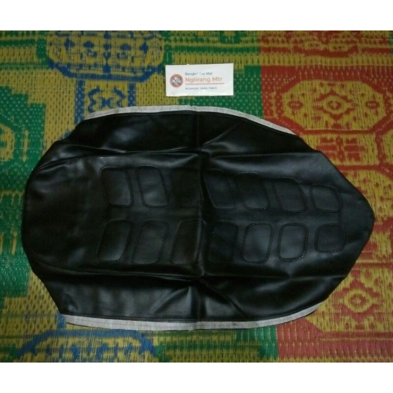 kulit jok sadel Suzuki FR80 FR 80 NOS