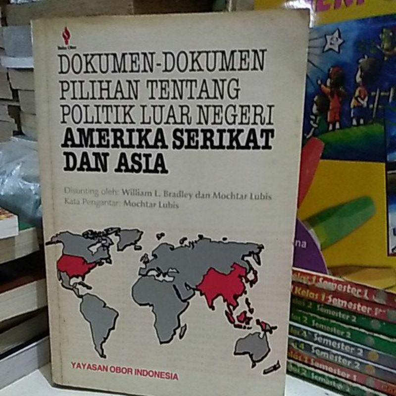 

DOKUMEN DOKUMEN PILIHAN TENTANG POLITIK LUAR NEGERI