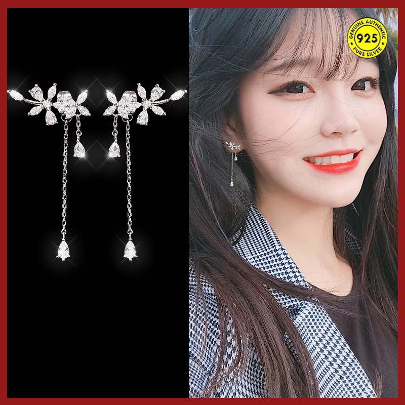 Anting Rumbai Bentuk Bunga Aksen Berlian Bahan S925 Silver Gaya Korea Untuk Wanita