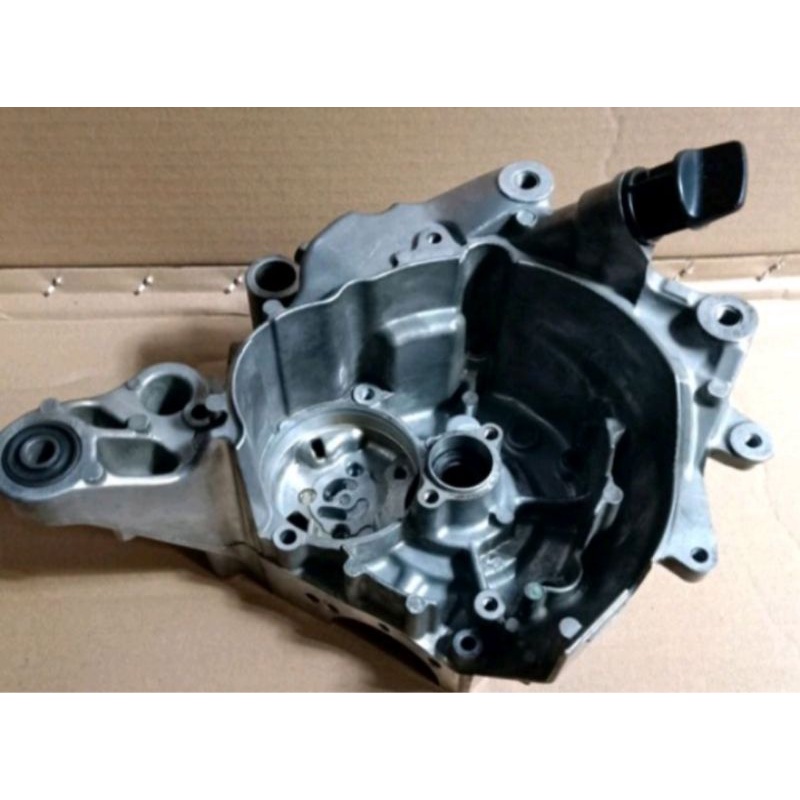 blok Crengkes mesin sebalah kanan beat karbu KVY original