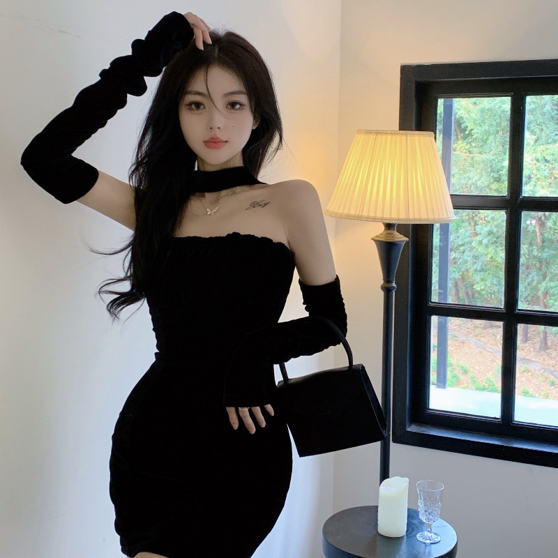 midi dress korea sexy one-shoulder halterneck dress short skirt with sleeves black velvet tube top b