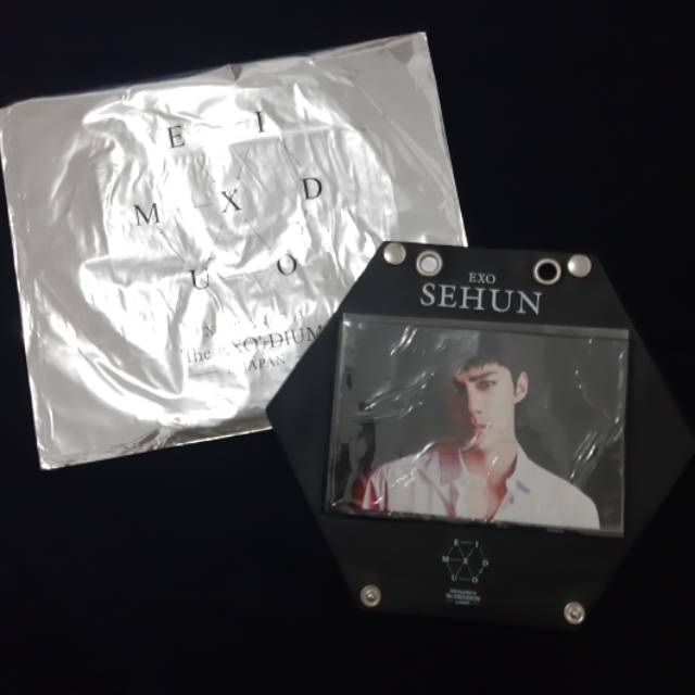 SEHUN OFFICIAL POSTCARD + STACKING WALL POCKET EXORDIUM JAPAN