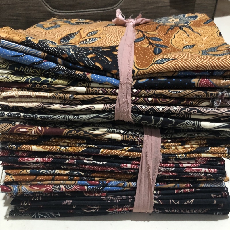Kain Potongan Batik Katun 40’s / Kain perca/ kain sisa sampel / Kain kiloan AKM 018