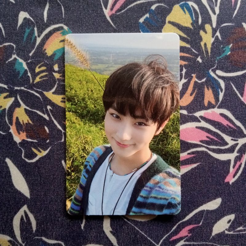 enhypen jungwon pc photocard bdo border: day one down ver senyum