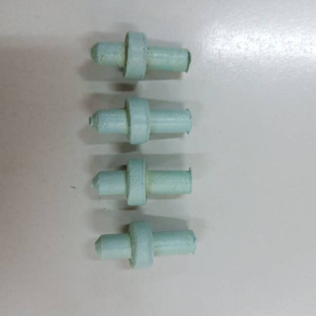 Pentil tutup karet bola