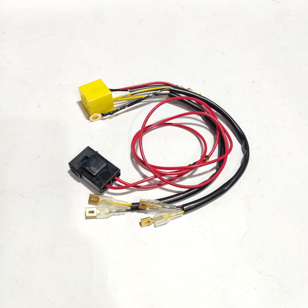 SOKET KABEL RELAY KLAKSON SATU SET RELAY PLUS SOKET KLAKSON SEPAKET