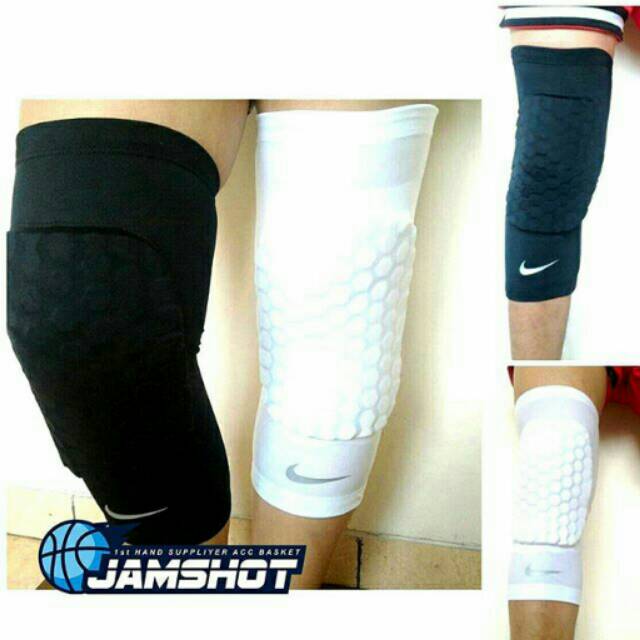 KNEE PADD NIKE / LEGSLEEVE PADD PENDEK / PELINDUNG LUTUT KAKI / DEKER LUTUT BUSA