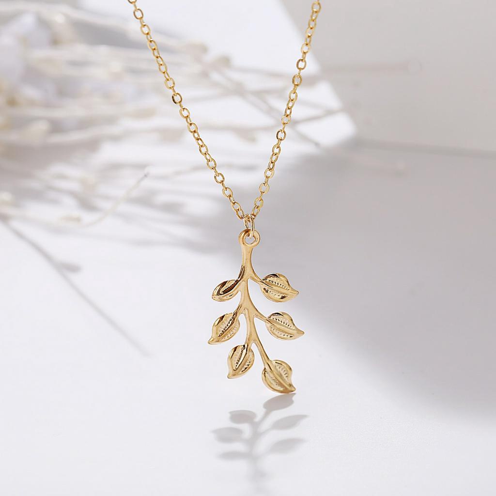 MORYMOSHI K08 Kalung Liontin Motif Daun Fashion Wanita Korea Aksesoris