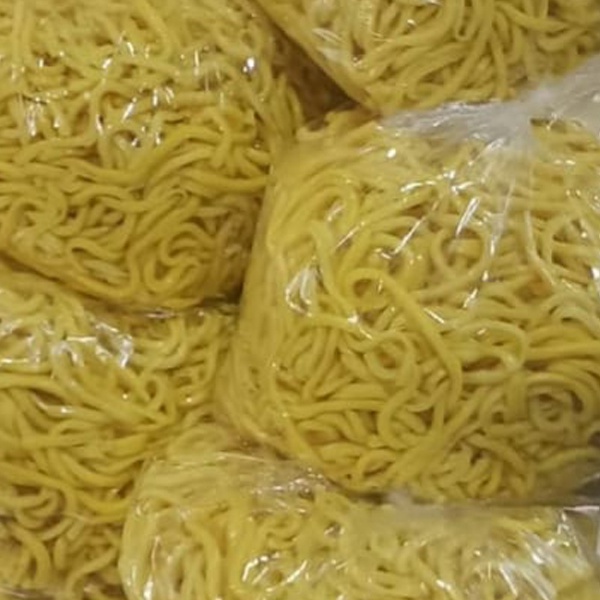 MIE KUNING BASAH FRESH  /500 gram