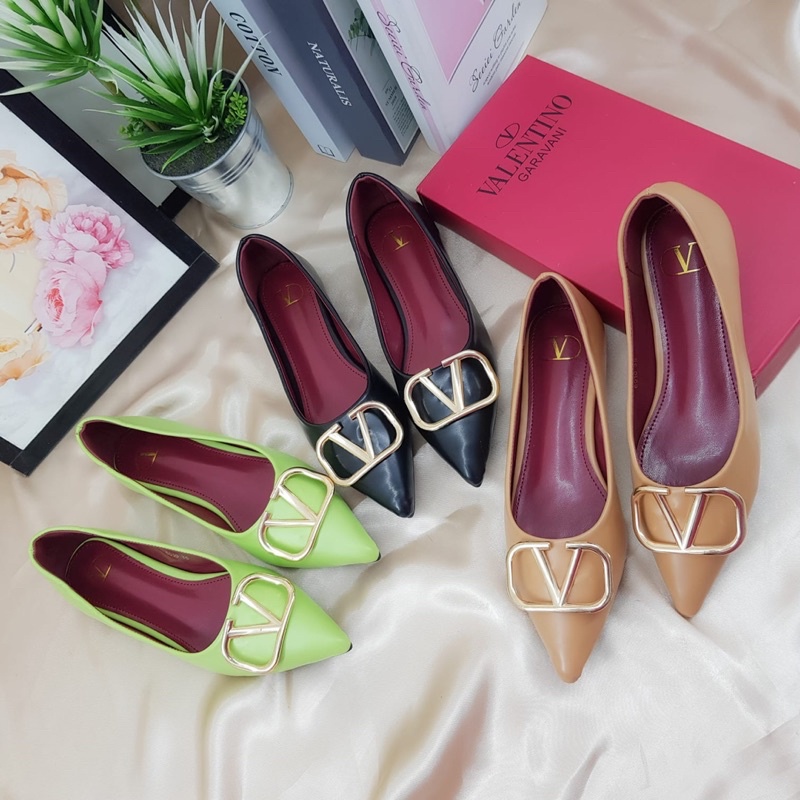 [36-41] Flatshoes by Valentino Garavani loafers import high quality fashion sepatu flat wanita ujung