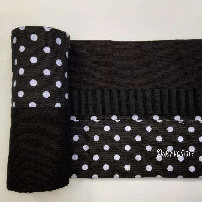 

PROMO ROLL PENCIL CASE / TEMPAT PENSIL GULUNG - simple black polka dots/TEMPAT PENSIL AESTHETIC/TEMPAT PENSIL ANAK PEREMPUAN/TEMPAT PENSIL LUCU/TEMPAT PENSIL 3D/TEMPAT PENSIL TRANSPARAN/TEMPAT PENSIL LUCU/TEMPAT PENSIL KOREA/TEMPAT PENSIL KAIN/TEMPAT