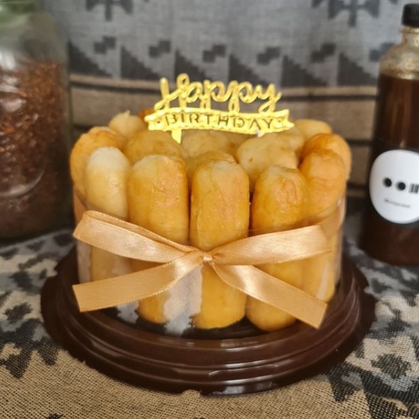 Pempek cake / umiyu cake / birthday cake / kue ulang tahun