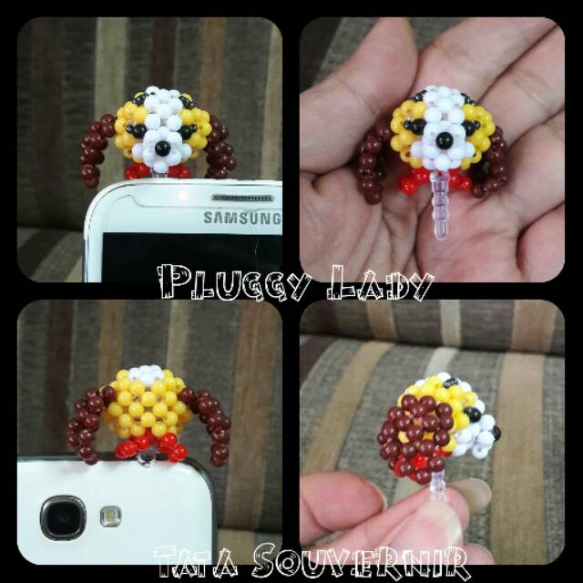 Pluggy / Earplug / Gantungan Hp Lady