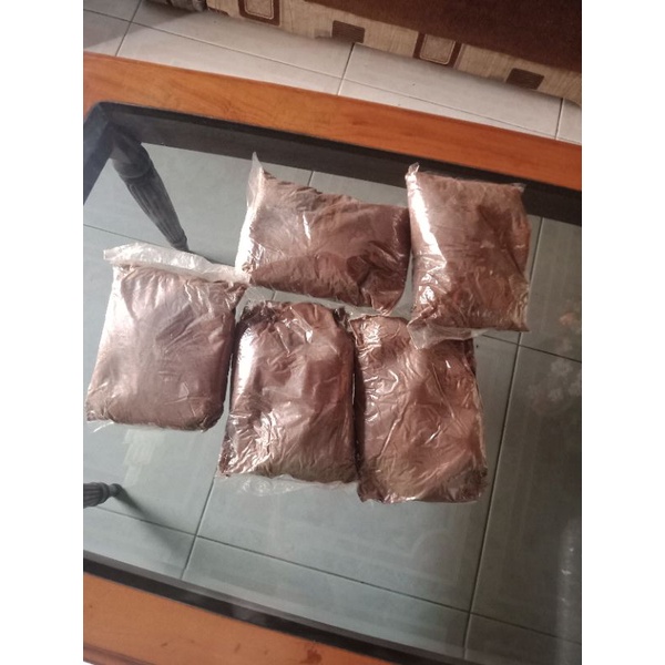 

kopihitambubukDairi